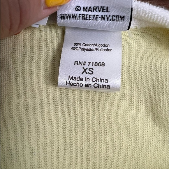 NWT - Captain America Graphic Sleeveless Romper - Size XS - Picture 6 of 7